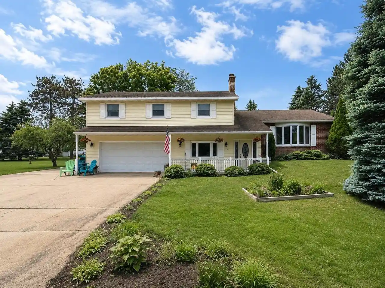 1st image of 923 Barbara Lane Lane, Marinette, WI 54143 | MLS# 50328244