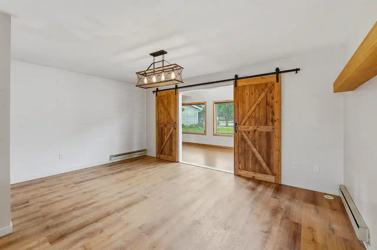 3rd image of 995 Birch Tree Lane Lane, Fond Du Lac, WI 54935 | MLS# 50328245