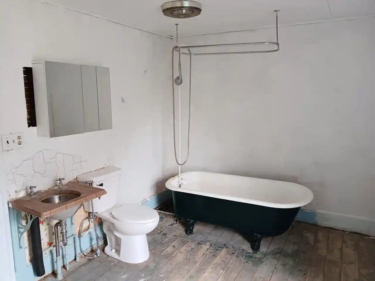 4th image of 122 W Church Street Street, Columbus, WI 53925 | MLS# 2026866