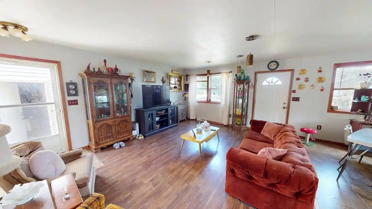 4th image of 1911 Flambeau Street Street, Manitowoc, WI 54220 | MLS# 1969328