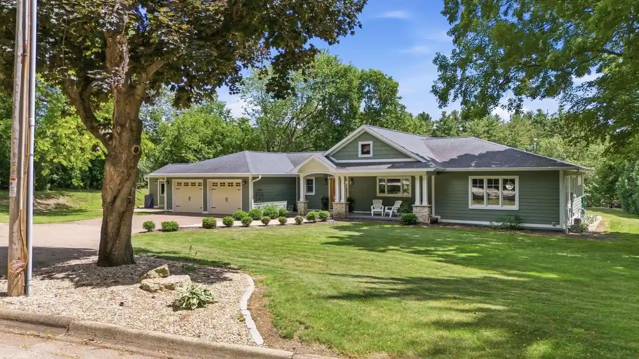 Homes for sale in Black River Falls, WI | 437 River Street Street, Black River Falls, WI 54615 | MLS# 2026875