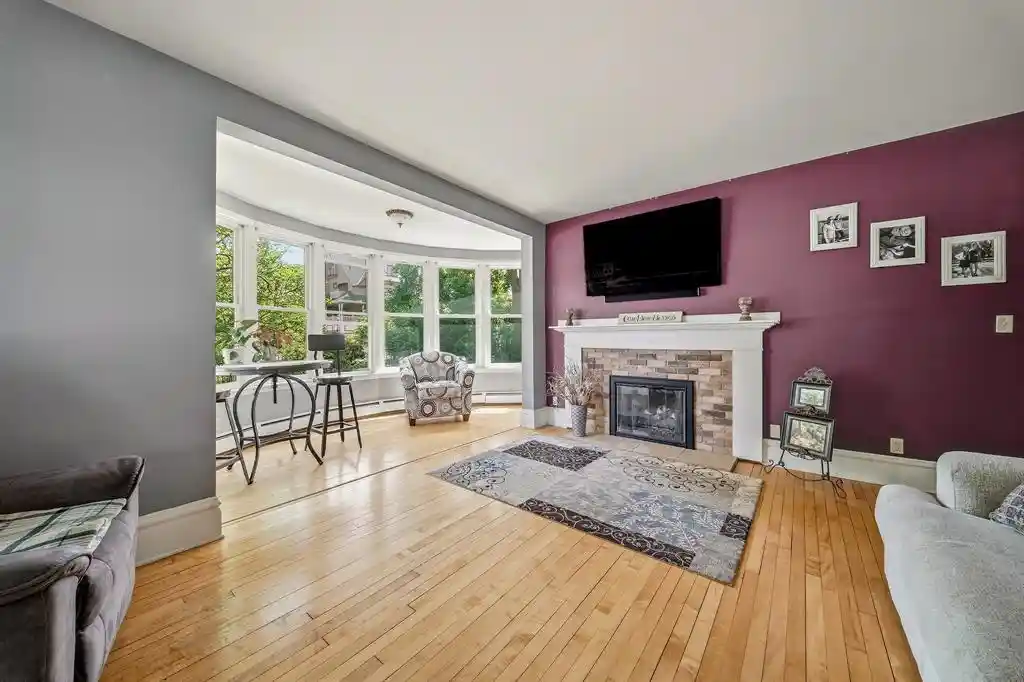 4th image of 410 Superior Street Street, Chippewa Falls, WI 54729 | MLS# 1602639
