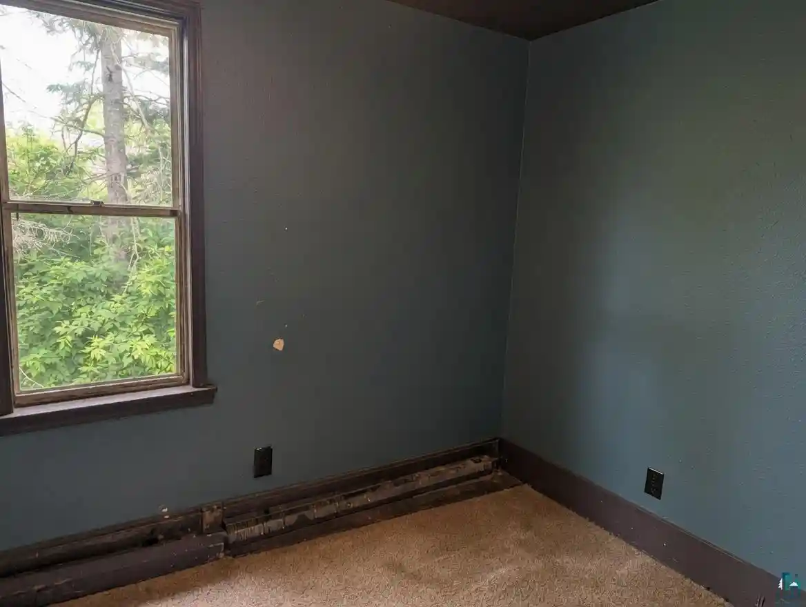 4th image of 619 Weeks Ave Ave, Superior, WI 54880 | MLS# 6126391