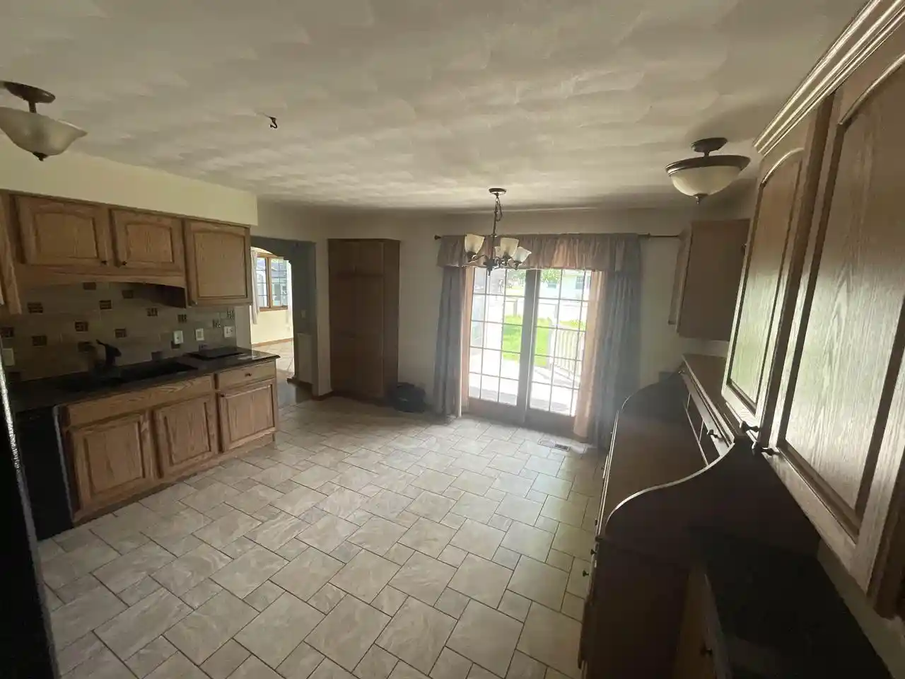 Photo 3 of Single family home for sale at 4409 Southwyck Dr Dr, Janesville, WI 53546 | MLS# 2026886 | Listing updated on 2026-09-14