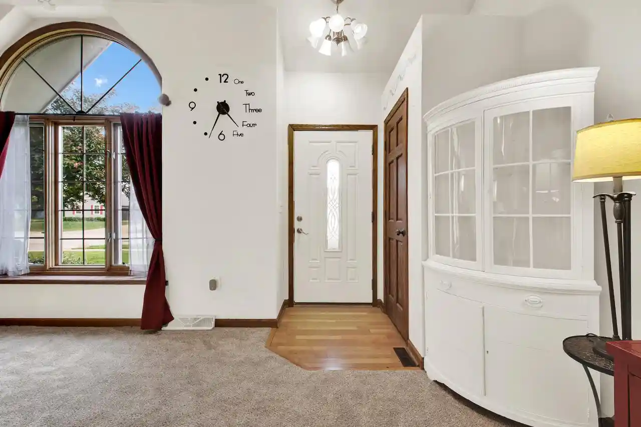 image of 8215 S Wildwood Dr Dr, Oak Creek, WI 53154 | MLS# 1969370