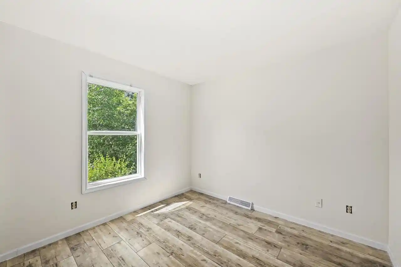 Homes for sale in Port Washington, WI | 585 Ashley Avenue Avenue, Port Washington, WI 53074 | MLS# 1969379
