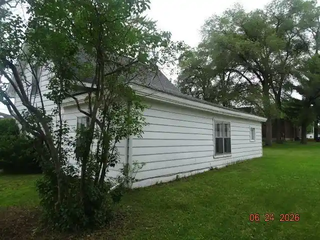 4th image of 124 E Vallette Street Street, Oxford, WI 53952 | MLS# 2026898