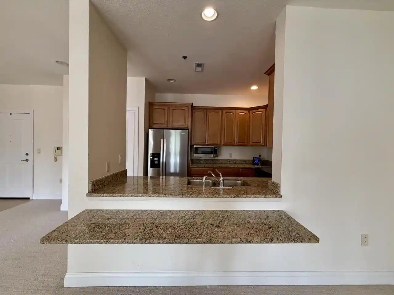 2nd image of 832 N 6th St St, Sheboygan, WI 53081