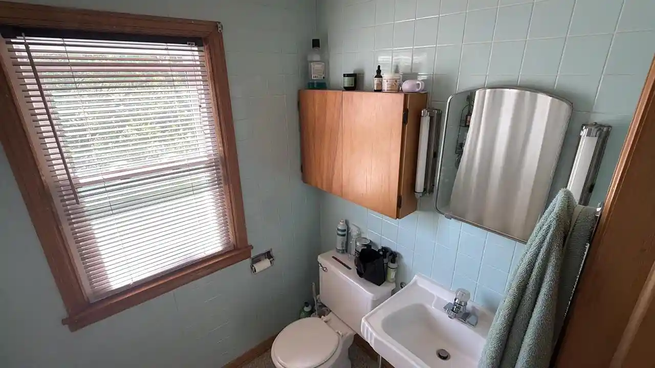 Homes for sale in Horicon, WI | 210 S Hubbard Street Street, Horicon, WI 53032 | MLS# 2026909