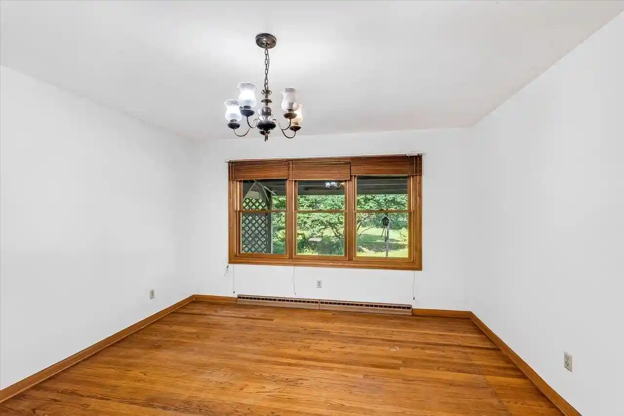 Photo 4 of Single family home for sale at 818 River Road Road, Deforest, WI 53532 | MLS# 2026910 | Listing updated on 2026-09-17