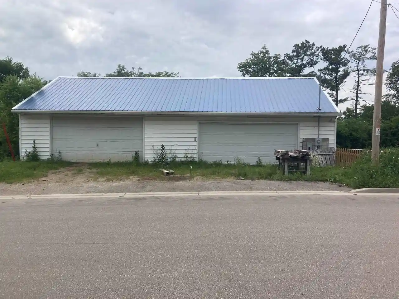 4th image of 105 S Verley Street Street, South Wayne, WI 53587 | MLS# 2026911