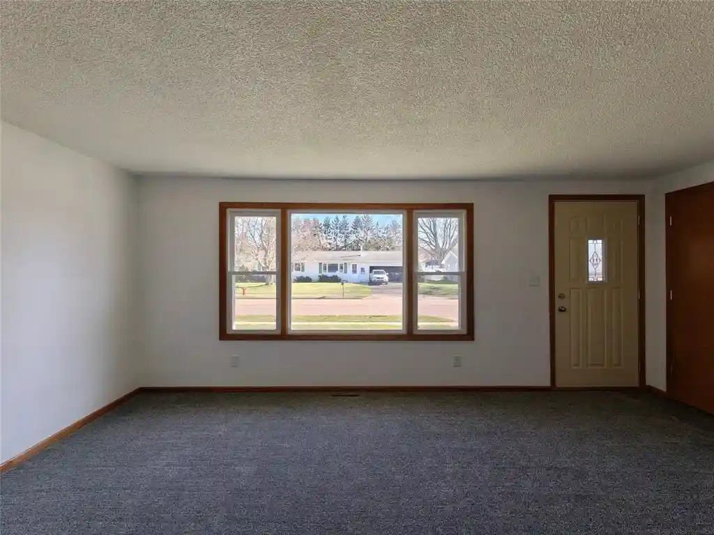 26th image of 2212 Bartlett Avenue Avenue, Altoona, WI 54720 | MLS# 1602717