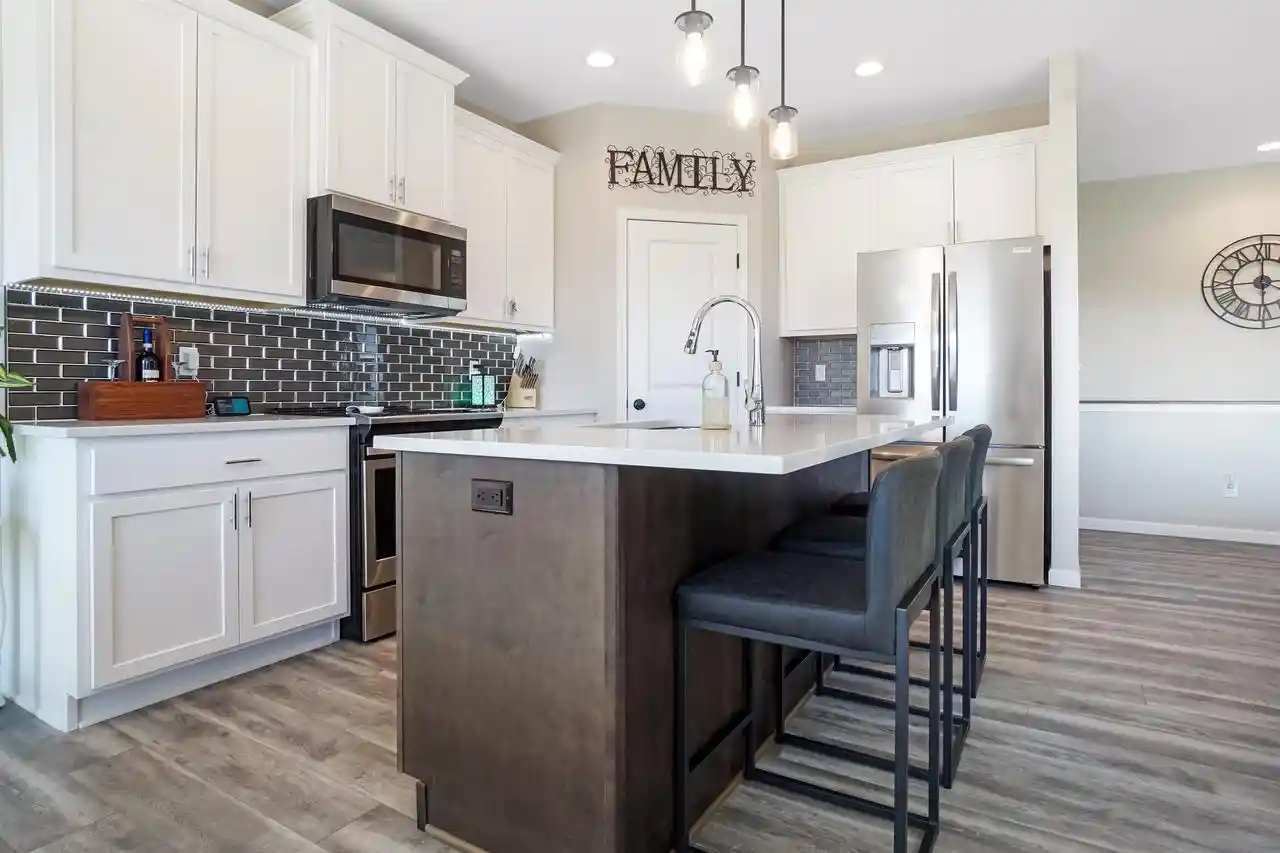 2nd image of 6730 Park Pl Dr Dr, Sheboygan, WI 53081 | MLS# 50328247