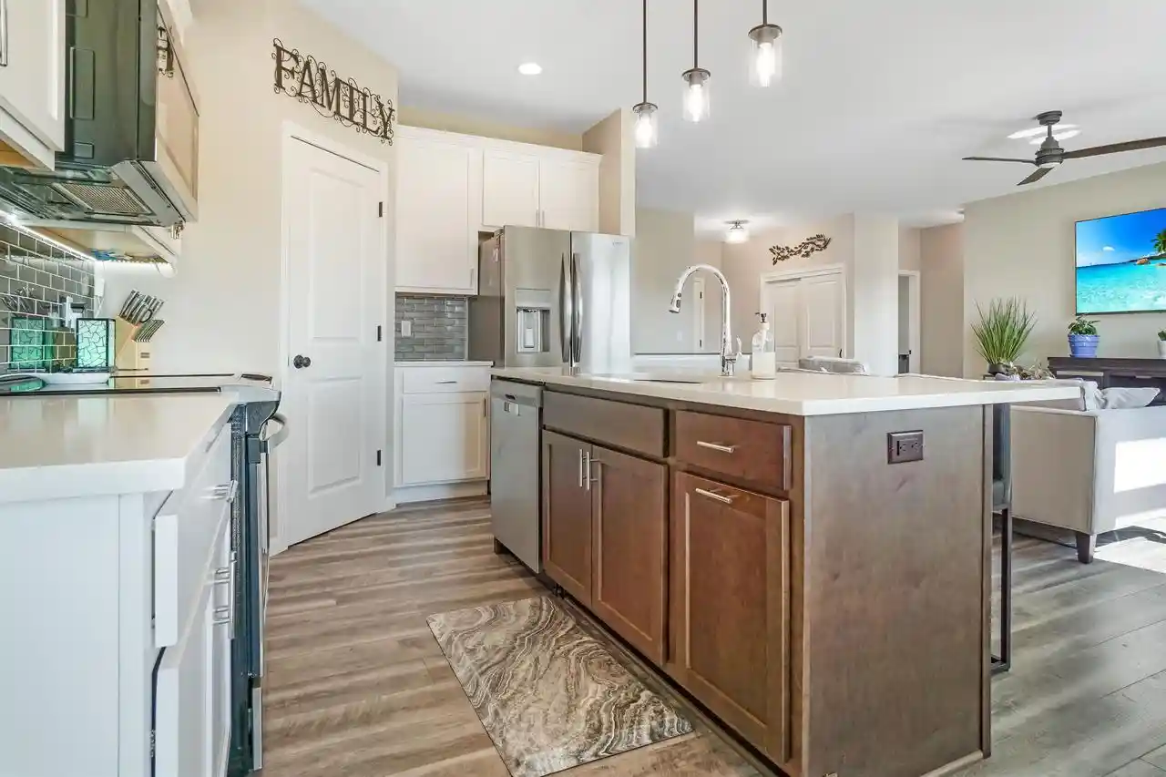 3rd image of 6730 Park Pl Dr Dr, Sheboygan, WI 53081 | MLS# 50328247