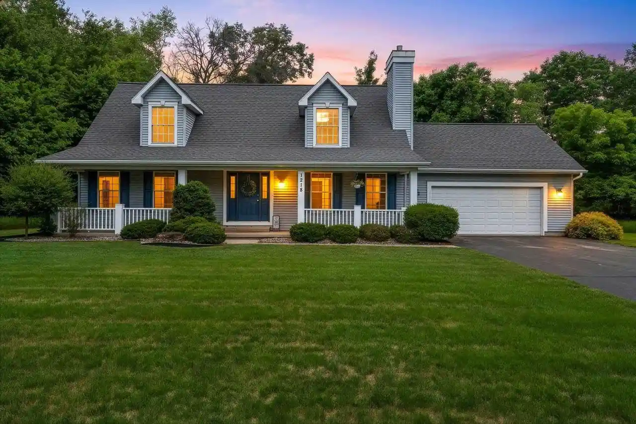 1st image of 1218 Rosa Avenue Avenue, Crivitz, WI 54114 | MLS# 50328263