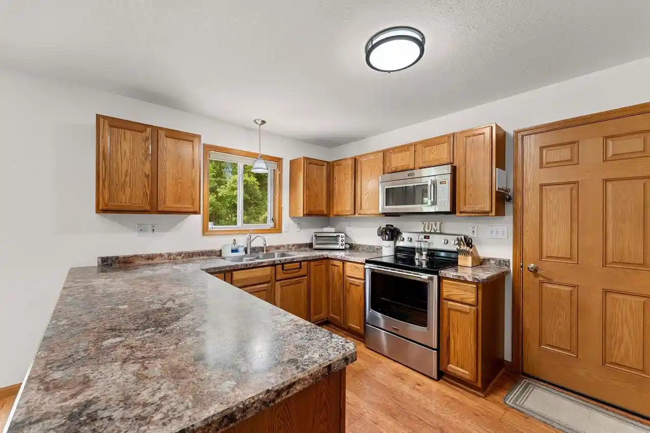 4th image of 1218 Rosa Avenue Avenue, Crivitz, WI 54114 | MLS# 50328263