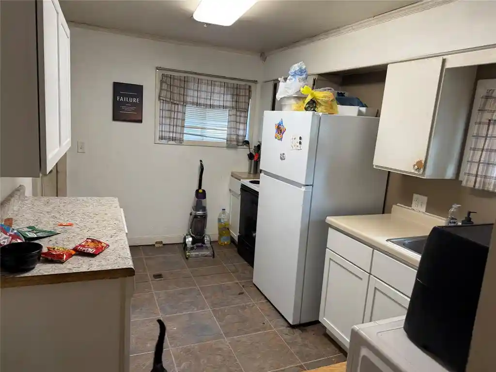Homes for sale in Eau Claire, WI | 1202 Omaha St St, Eau Claire, WI 54703