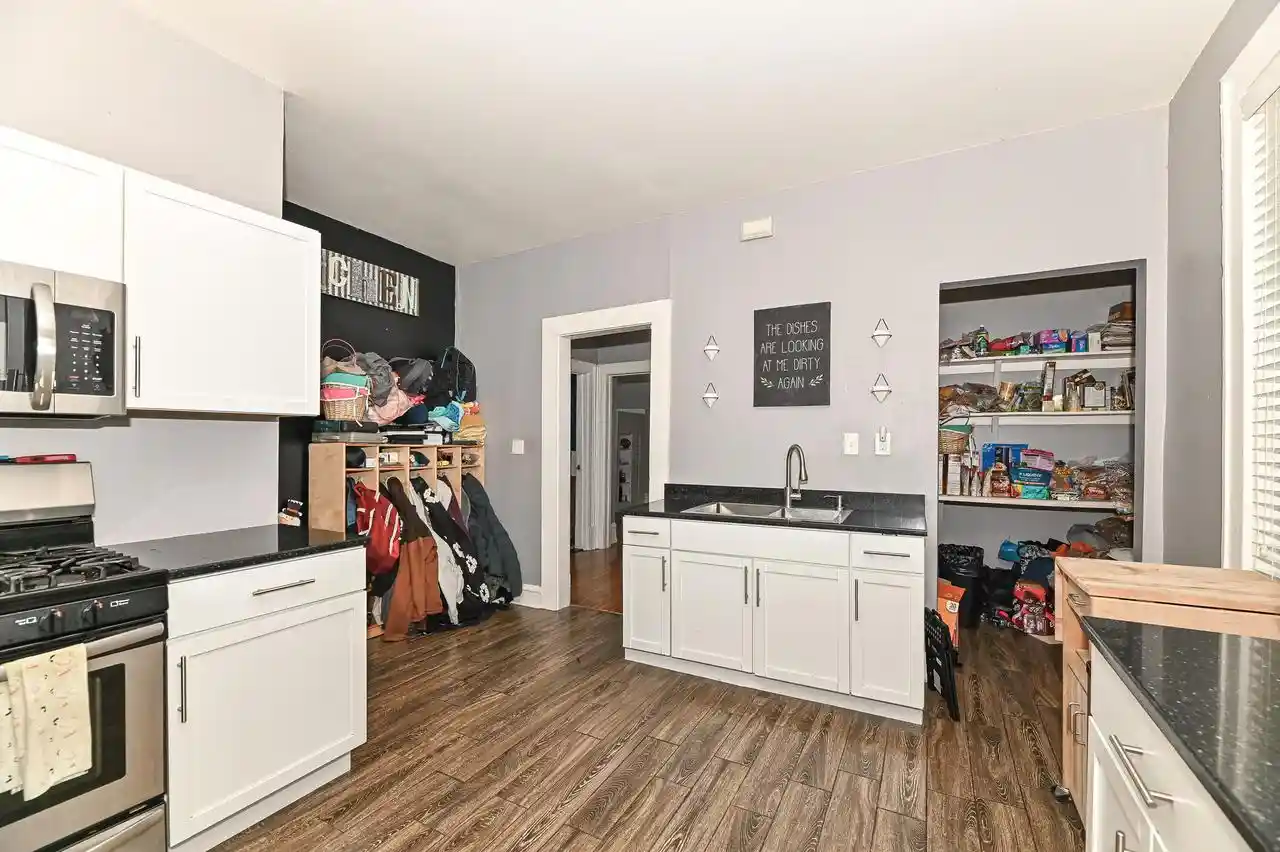 Photo 4 of Multi family home for sale at 400 E Garfield Avenue Avenue #402, Milwaukee, WI 53212 | MLS# 1969469 | Listing updated on 2026-09-03