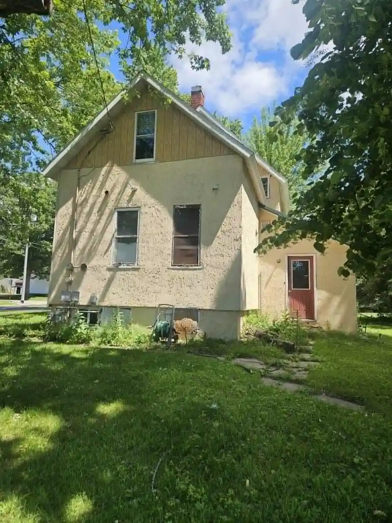Homes for sale in Marshfield, WI | 114 E 9Th Street Street, Marshfield, WI 54449 | MLS# 22602974