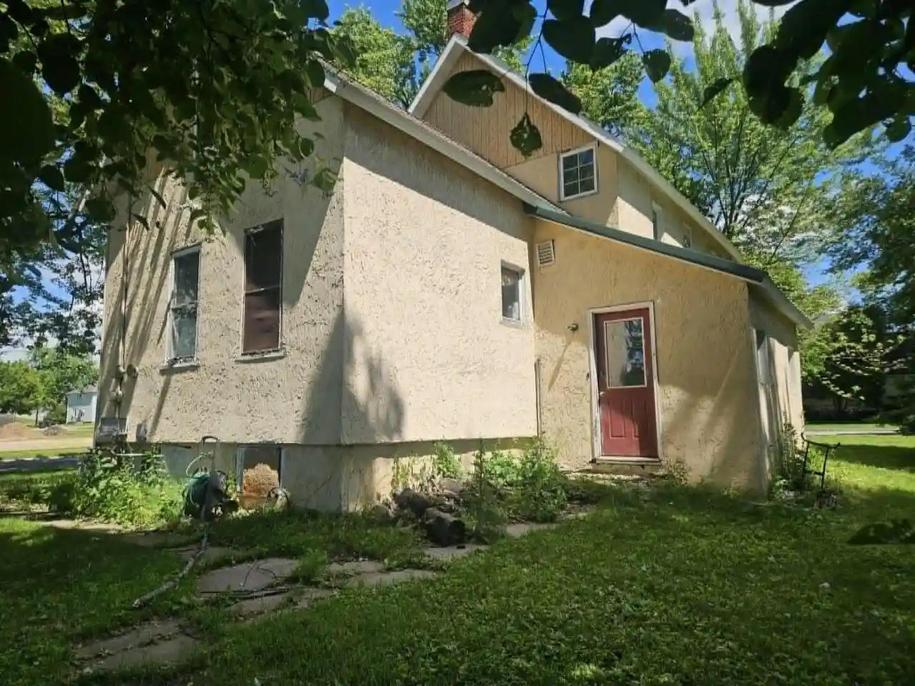 Homes for sale in Marshfield, WI | 114 E 9Th Street Street, Marshfield, WI 54449 | MLS# 22602974