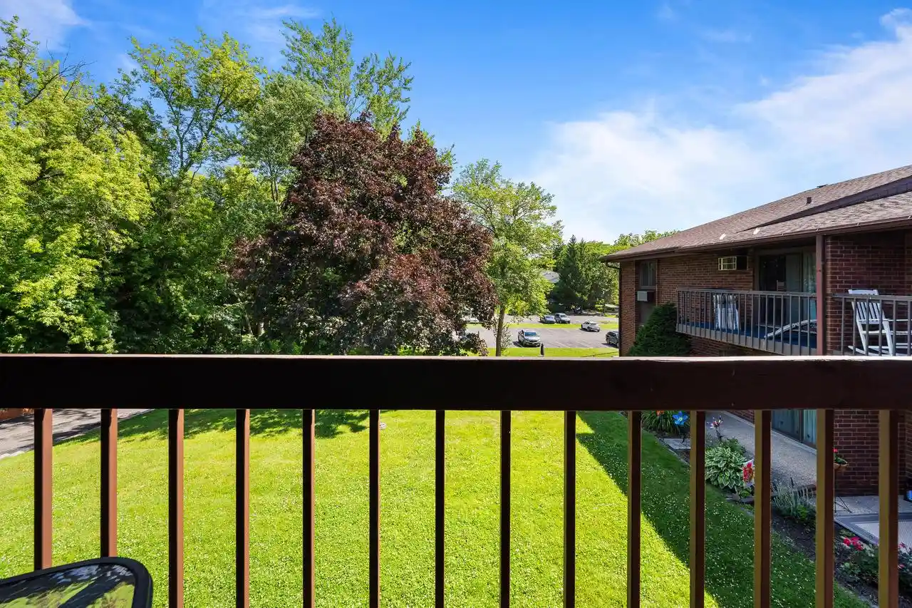 Homes for sale in Lake Geneva, WI | 1250 Wisconsin St St, Lake Geneva, WI 53147