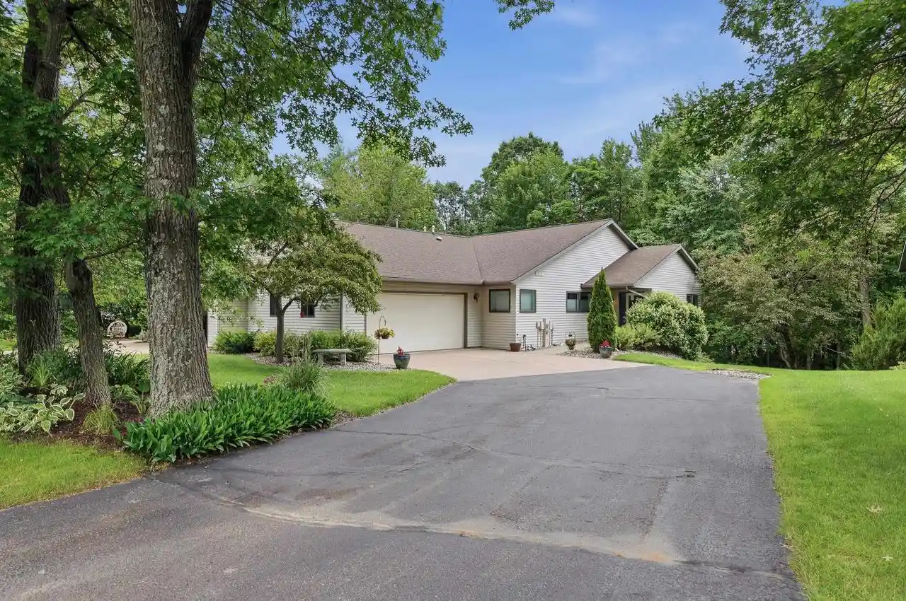 Condo for sale at 3301 Yvonne Dr Dr, Stevens Point, WI 54481 | MLS# 22602976