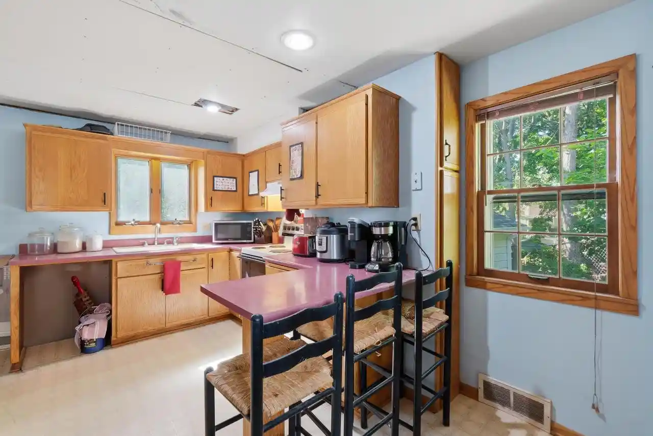 19th image of 126 North Street Street, Stoughton, WI 53589 | MLS# 2026948