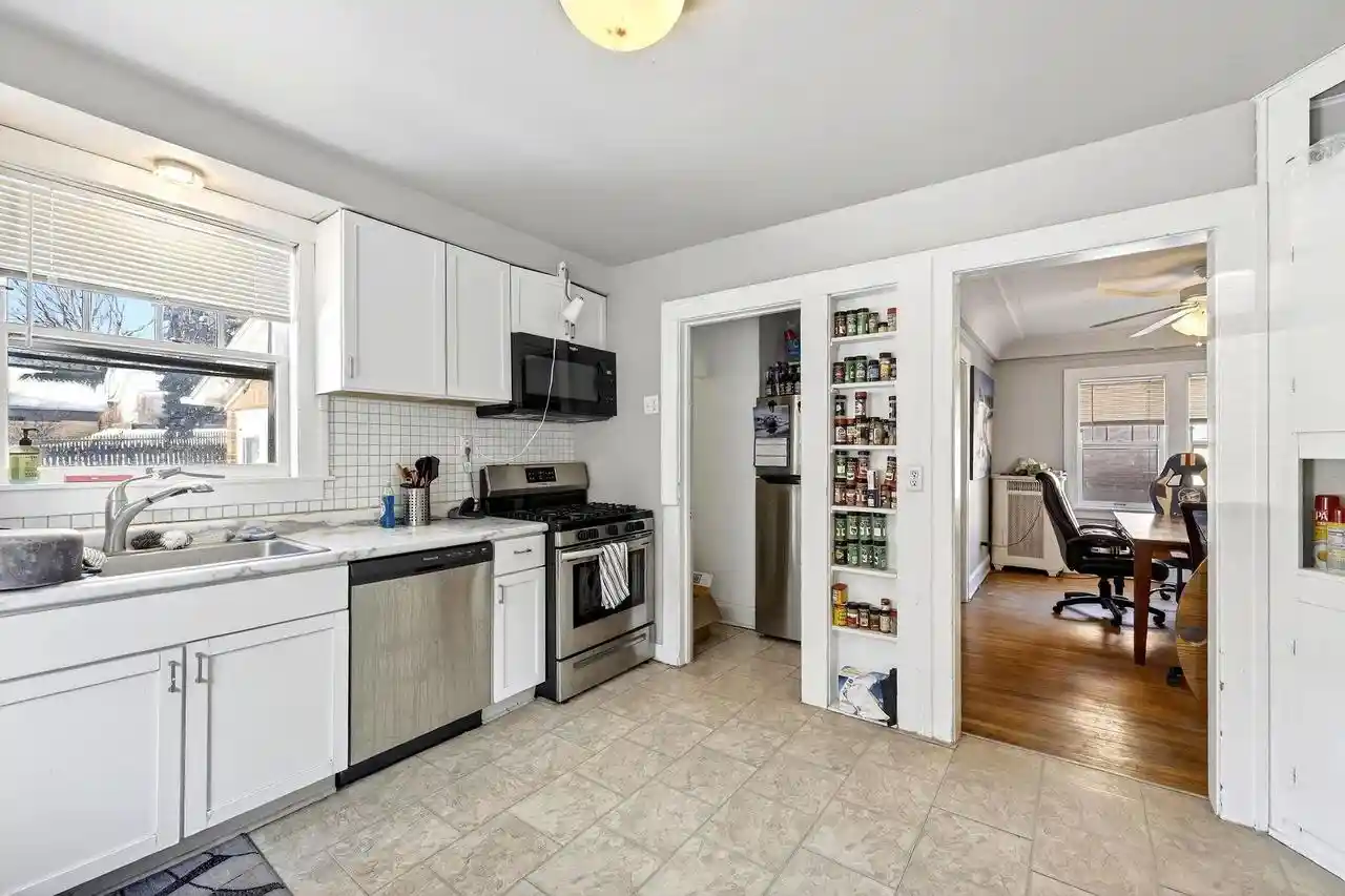 3rd image of 308 S Brooks Street Street, Madison, WI 53715 | MLS# 2026949
