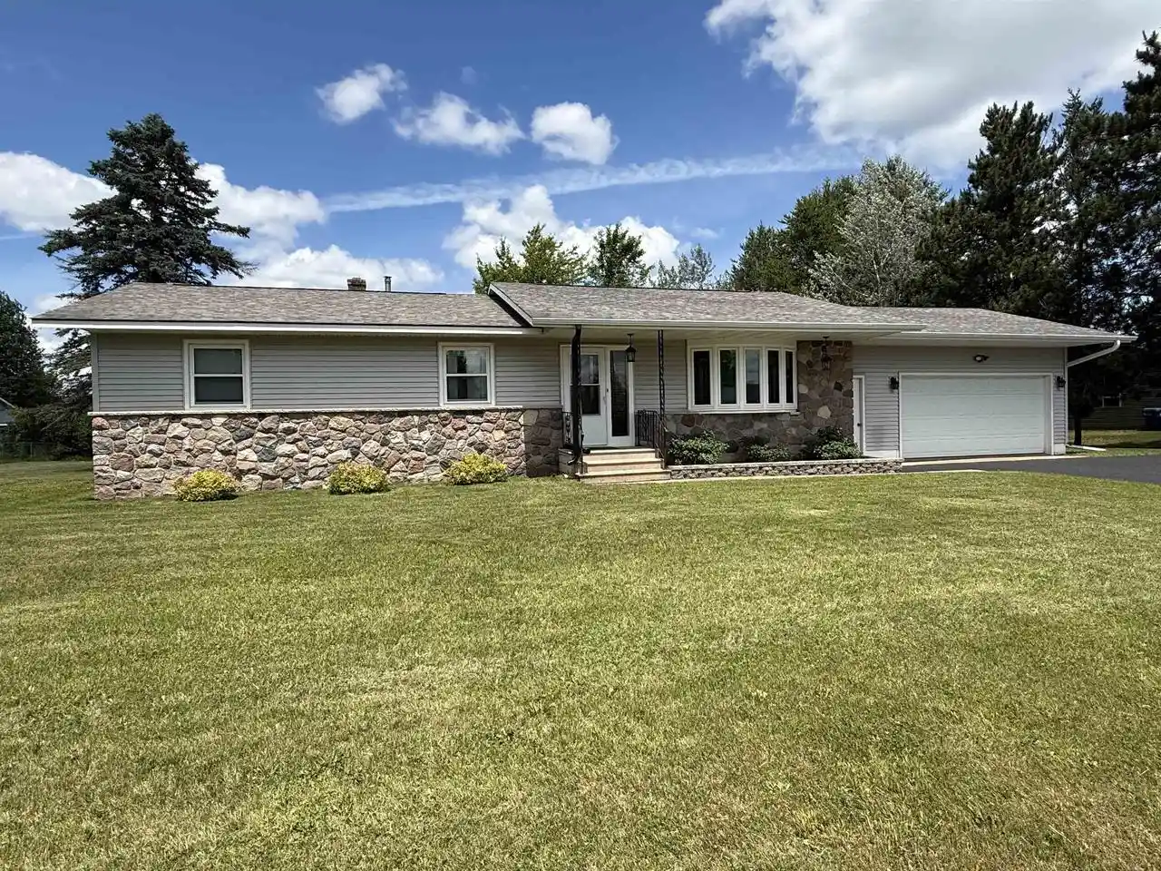 Homes for sale in Kronenwetter, WI | 2126 Kowalski Road Road, Kronenwetter, WI 54455 | MLS# 22602979