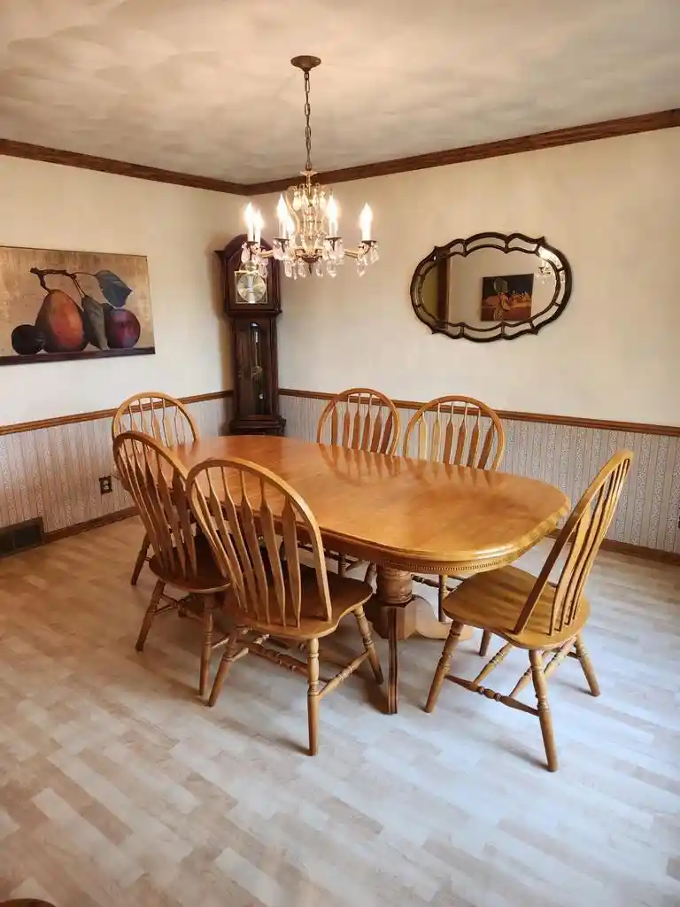 4th image of 1021 Burnwyck Dr Dr, Janesville, WI 53546 | MLS# 2026951
