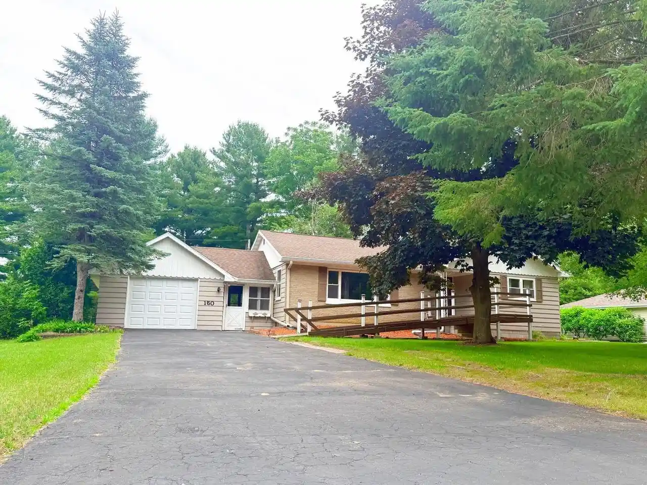 1st image of 150 N Dolan Avenue Avenue, Peshtigo, WI 54157 | MLS# 50328272