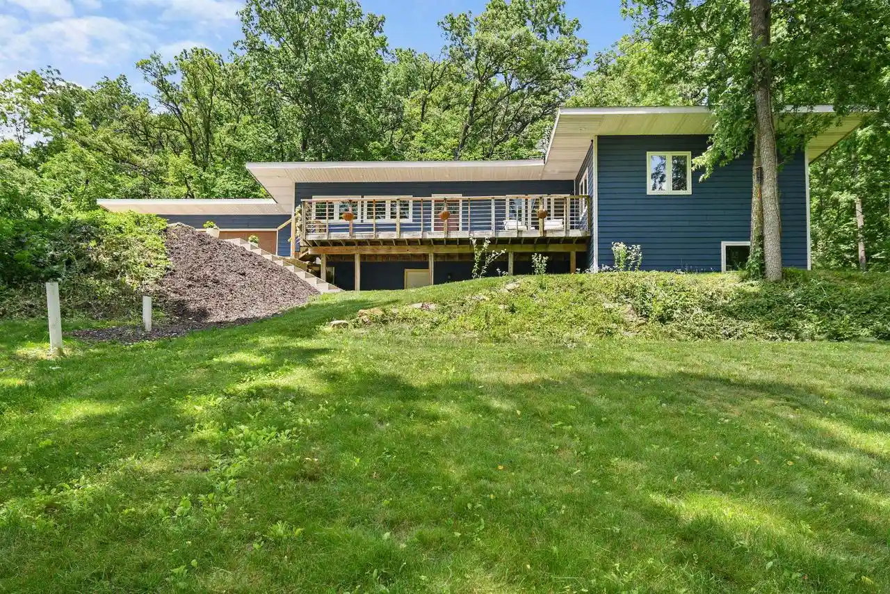 Homes for sale in Arena, WI | 7330 Roberts Road Road, Arena, WI 53503 | MLS# 2026957