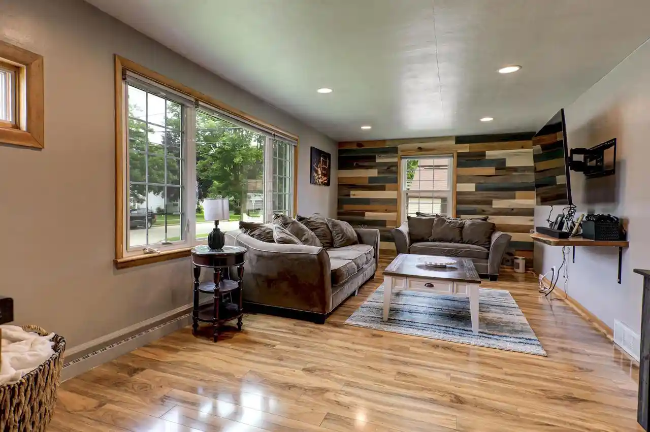 Homes for sale in Kimberly, WI | 209 E 2Nd Street Street, Kimberly, WI 54136 | MLS# 50328273