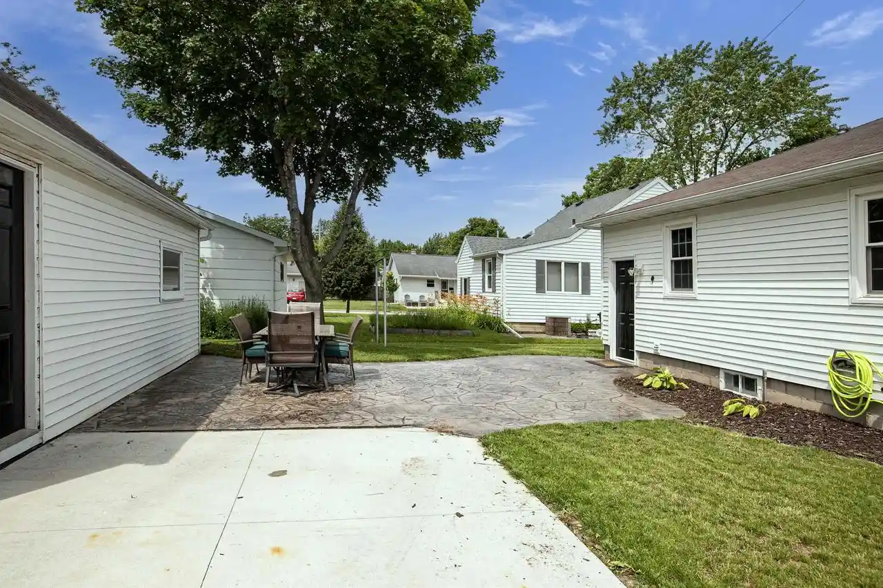 Homes for sale in Kimberly, WI | 209 E 2nd Street Street, Kimberly, WI 54136 | MLS# 50328273