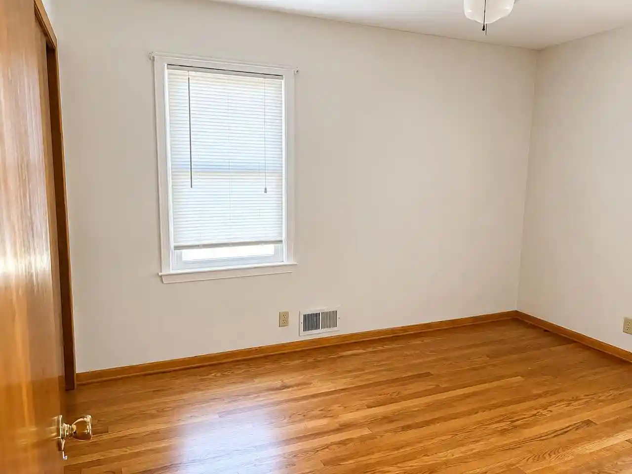 Photo 3 of Single family home for sale at 3438 9th Avenue Avenue, Racine, WI 53402 | MLS# 1969498 | Listing updated on 2026-09-14