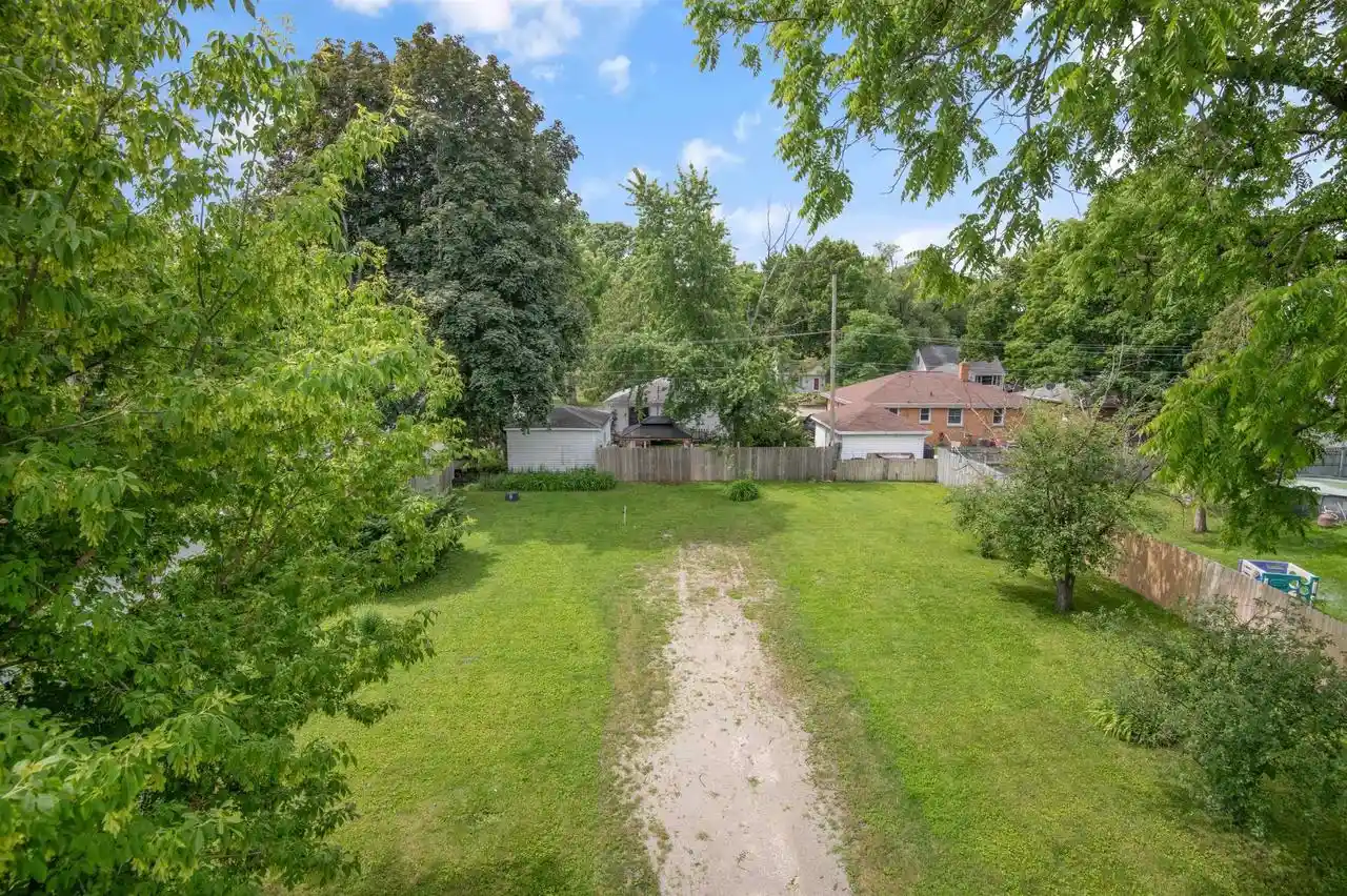 Photo 2 of Land for sale at 1063 Langlade Avenue Avenue, Green Bay, WI 54304 | MLS# 50328269 | Listing updated on 2026-06-29