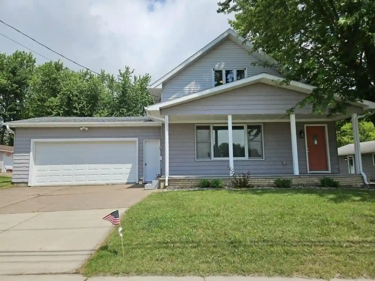 Homes for sale in Marshfield, WI | 827 W North Street Street, Marshfield, WI 54449 | MLS# 22602986