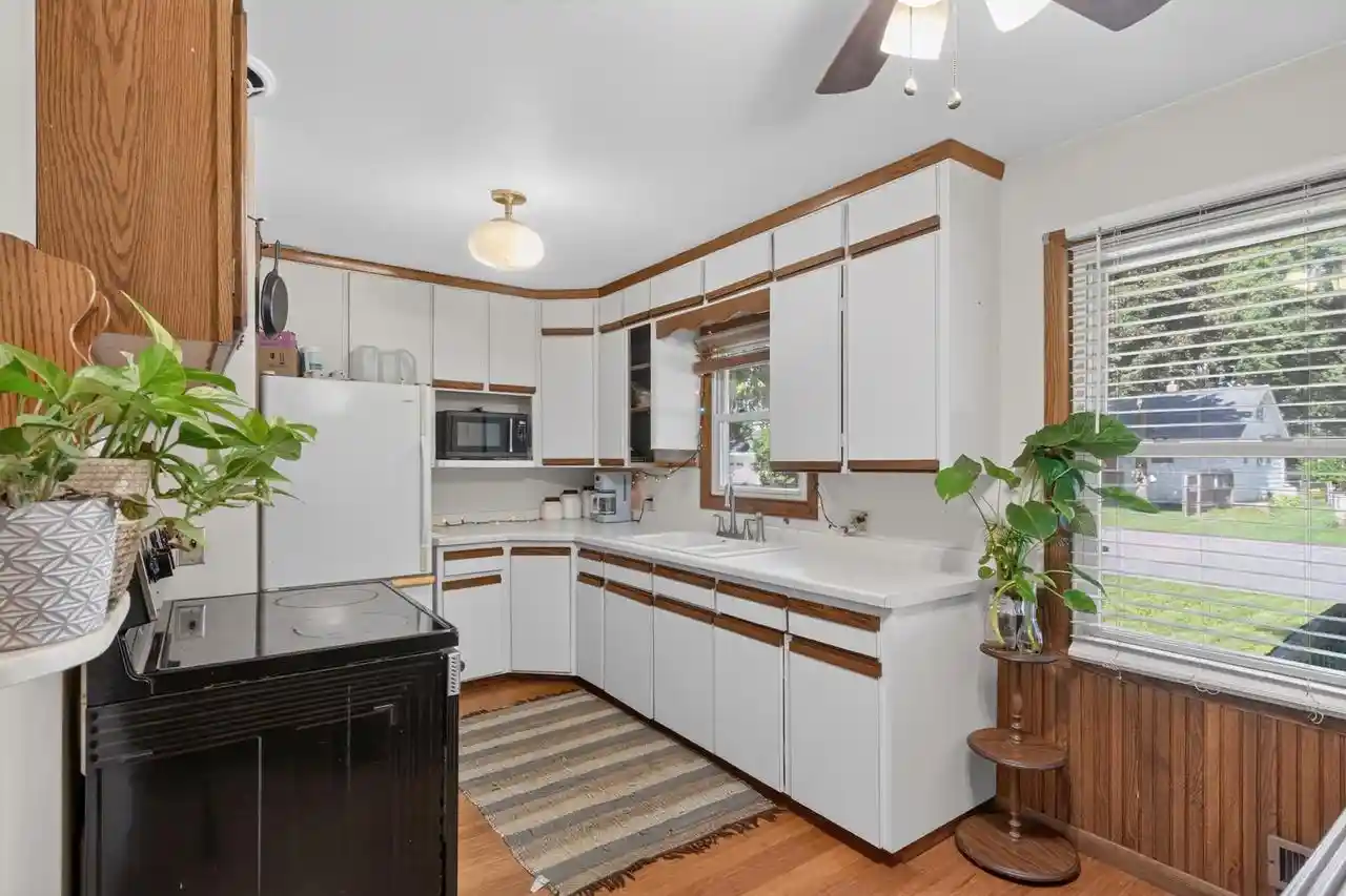 2nd image of 440 18th Avenue South, Wisconsin Rapids, WI 54495 | MLS# 22602991
