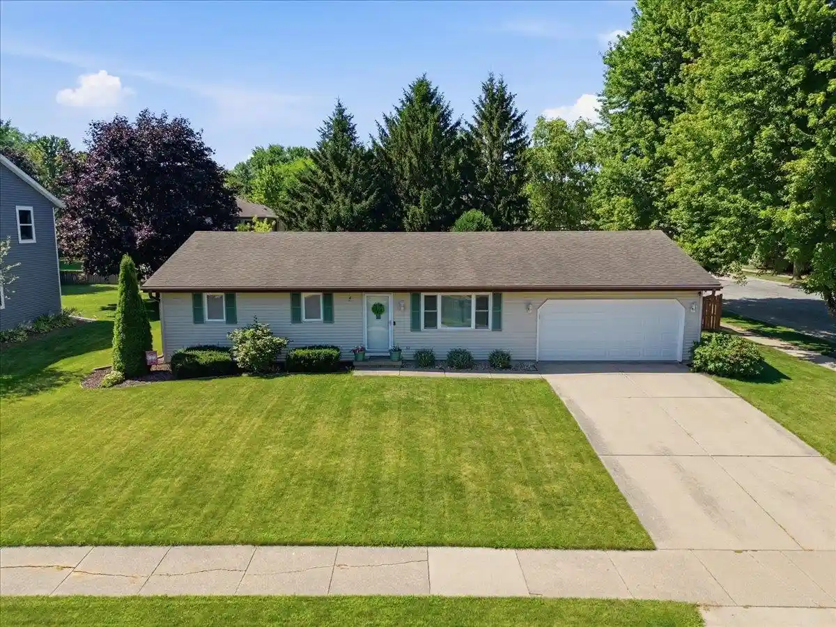 1st image of 941 Foxfield Road Road, Oregon, WI 53575 | MLS# 2026980