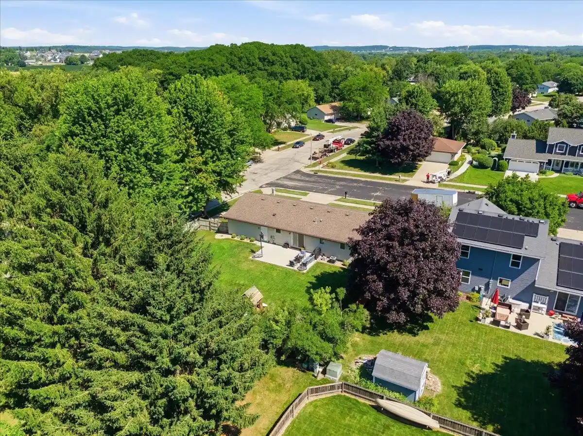 2nd image of 941 Foxfield Road Road, Oregon, WI 53575 | MLS# 2026980