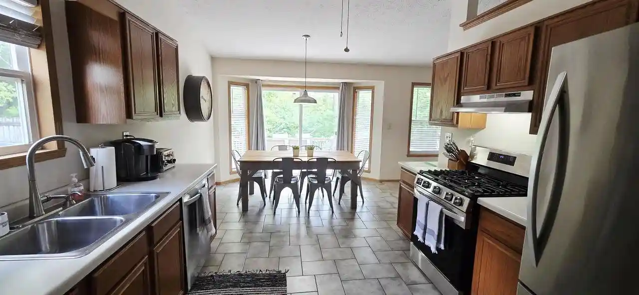 Homes for sale in Loves Park, IL | 5003 Trafford, Loves Park, IL 61111 | MLS# 2026983