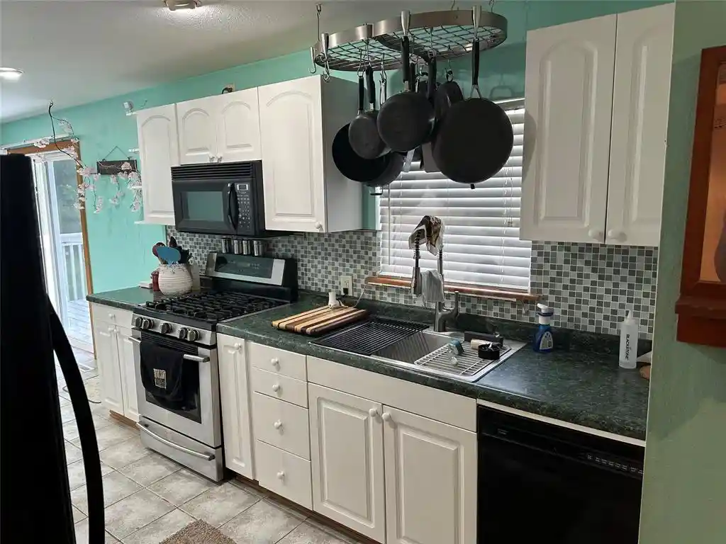 Homes for sale in Fairchild, WI | S15876 Townline Road Road, Fairchild, WI 54741 | MLS# 1602711