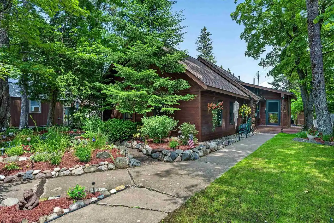 Homes for sale in Solon Springs, WI | 11058 S Brancel Rd Rd, Solon Springs, WI 54873 | MLS# 6126423
