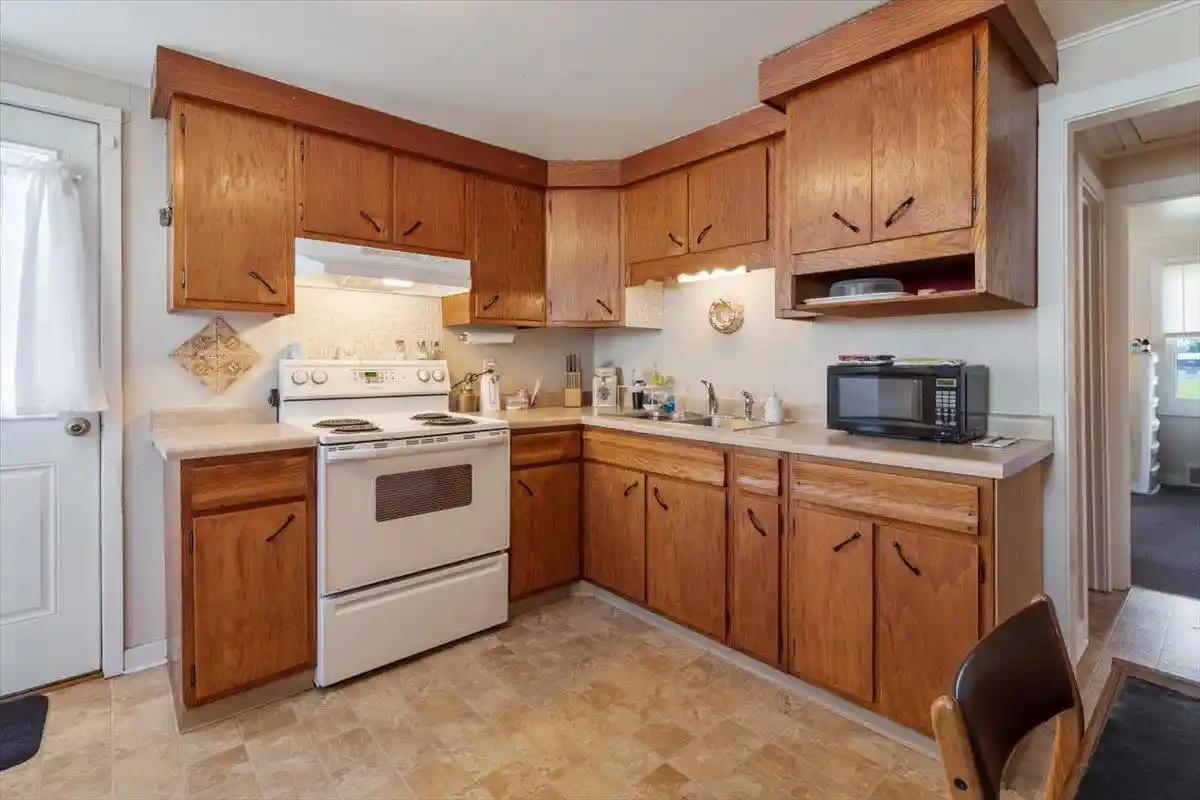 5th image of 628 Packard Street Street, Tomah, WI 54660 | MLS# 2026992