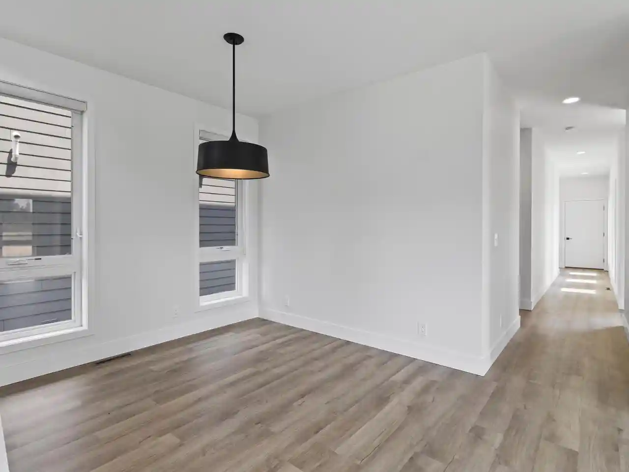 5th image of 9405 S Cypress Pl Pl, Oak Creek, WI 53154 | MLS# 1969558