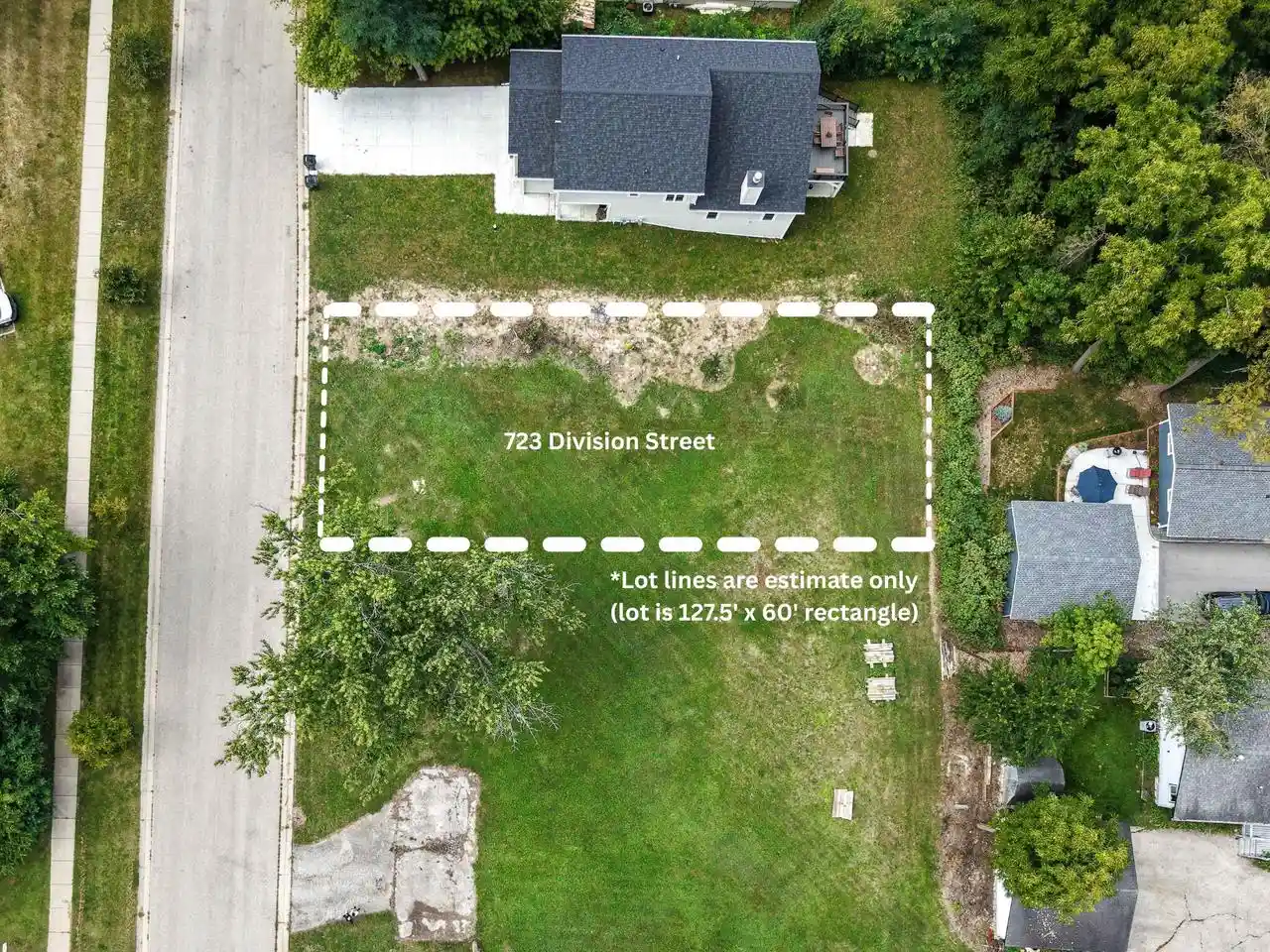 3rd image of 723 Division Street Street, Delafield, WI 53018 | MLS# 1969578