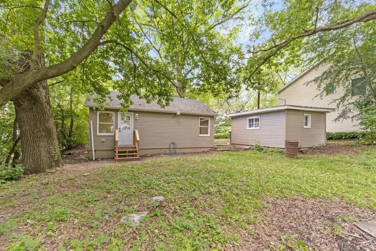 5th image of 26920 97Th Street Street, Trevor, WI 53179 | MLS# 2027000