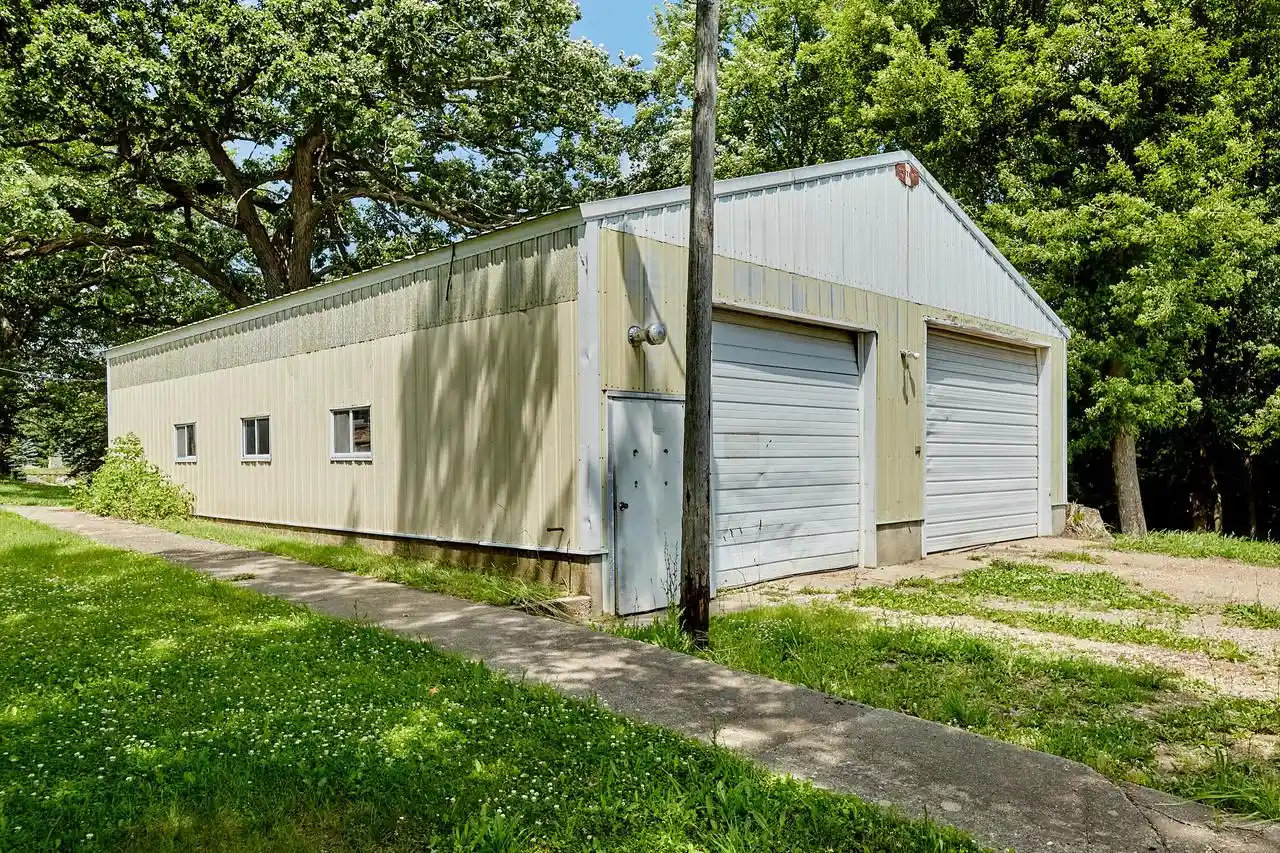 3rd image of S25W31794 Brandybrook Road Road, Wales, WI 53183 | MLS# 1969588