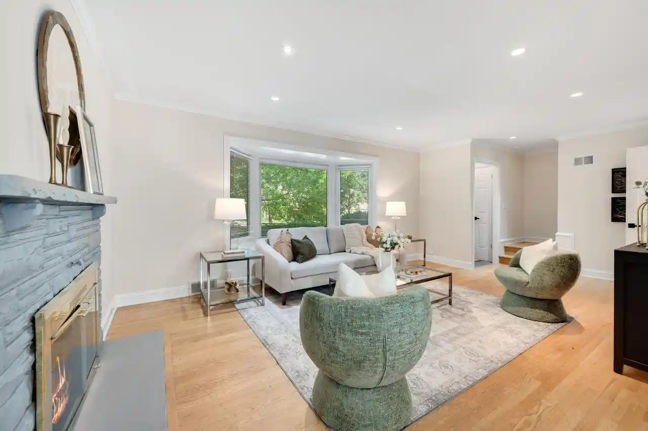 Homes for sale in Whitefish Bay, WI | 6261 N Bay Ridge Avenue Avenue, Whitefish Bay, WI 53217 | MLS# 1969605