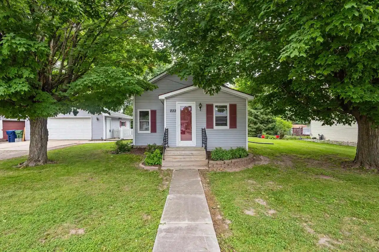 Homes for sale in Wrightstown, WI | 222 Pine Street Street, Wrightstown, WI 54180 | MLS# 50328317
